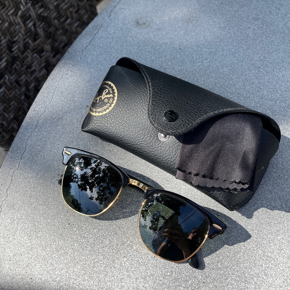 Ray-Ban Classic Clubmaster Sunglasses